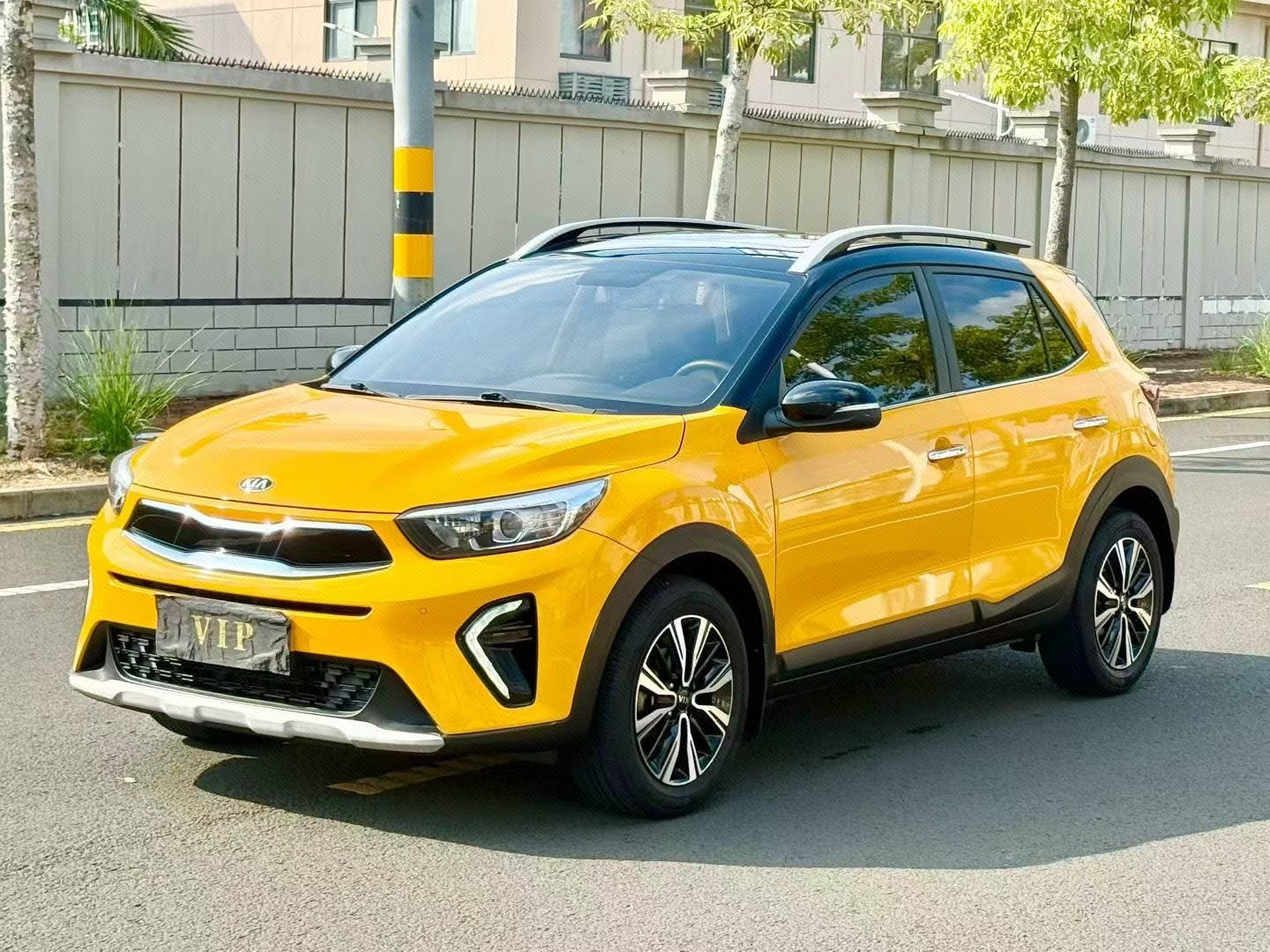 Kia KX1 2021 car image 