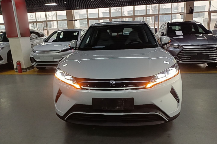 BYD YuanUP 2025 #3 BYD YuanUP 2025 car image #3