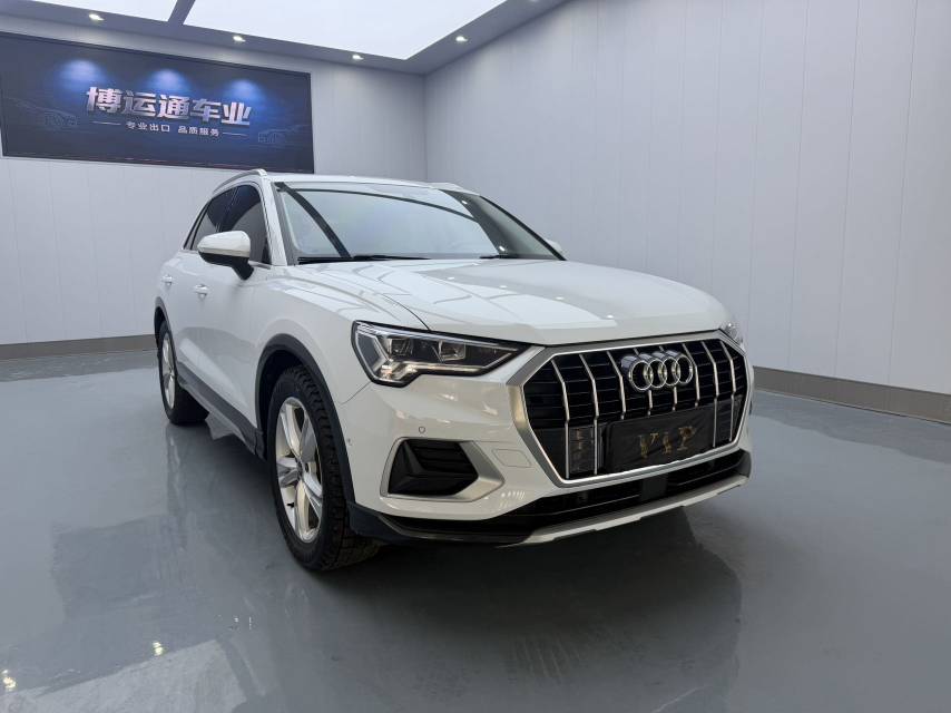 Audi Q3 2021 Audi Q3 2021 car image