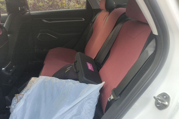 GEELY Emgrand 2022 car image #19
