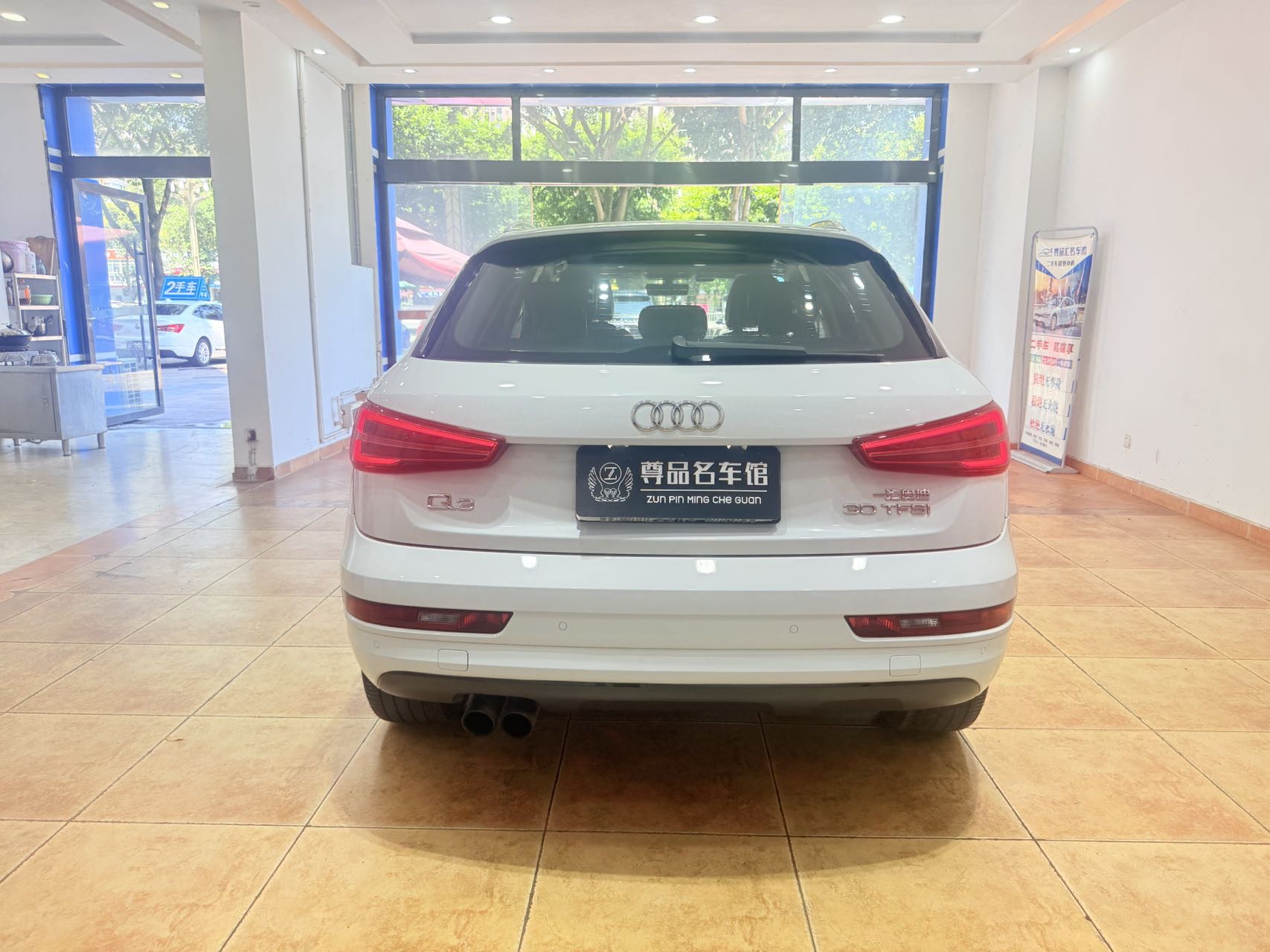Audi Q3 2017 #5 Audi Q3 2017 car image #5