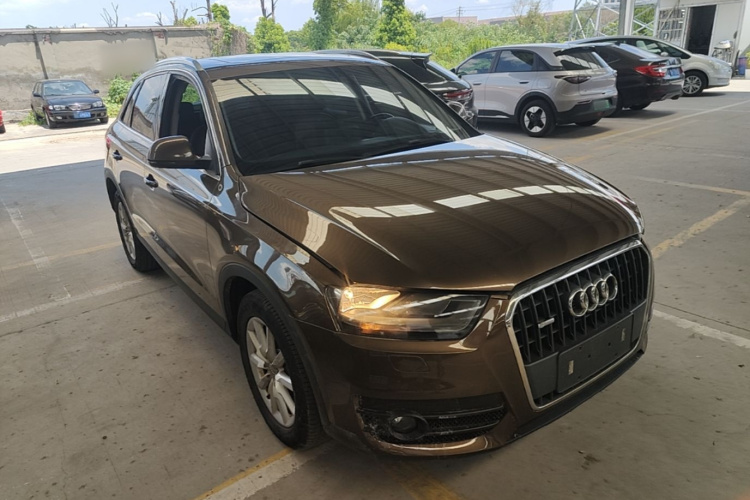 Audi Q3 2014 #4 Audi Q3 2014 car image #4