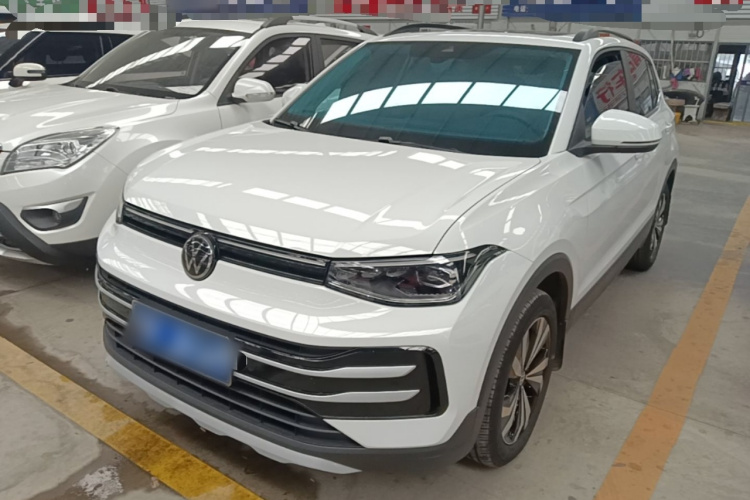 Volkswagen Tharu 2026 #2 Volkswagen Tharu 2026 car image #2
