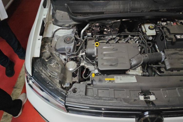 Volkswagen Tharu 2026 car image #24