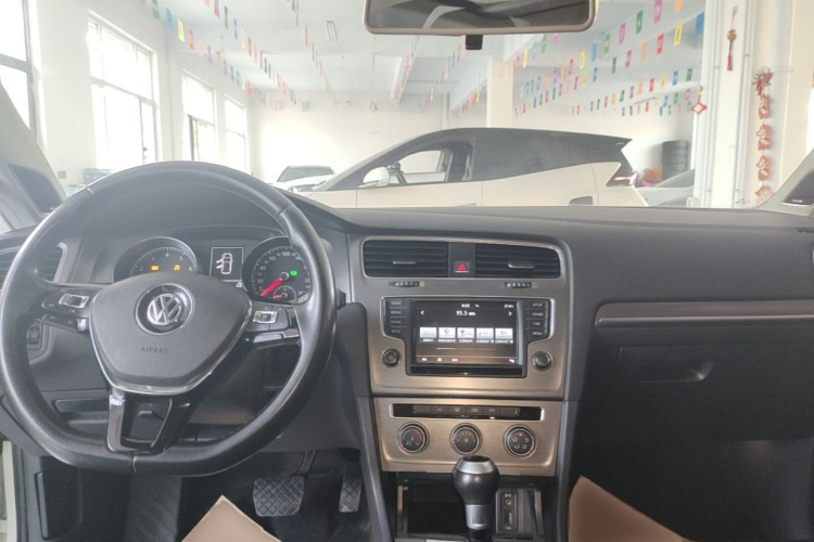 Volkswagen Golf 2016 #10 Volkswagen Golf 2016 car image #10