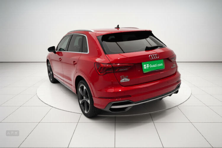 Audi Q3 2021 car image #5