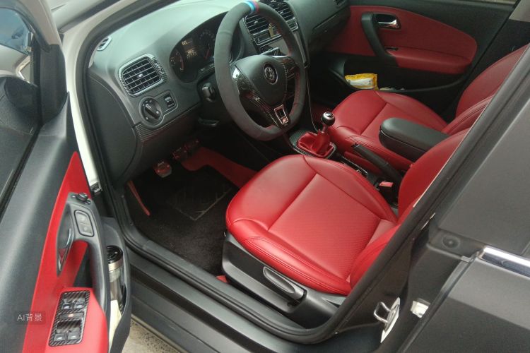 Volkswagen Polo 2018 car image #18