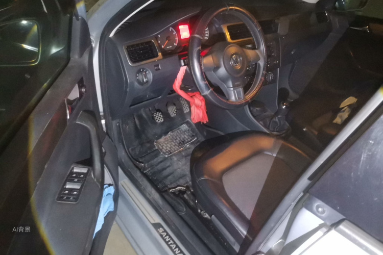 Volkswagen Santana 2015 car image #18