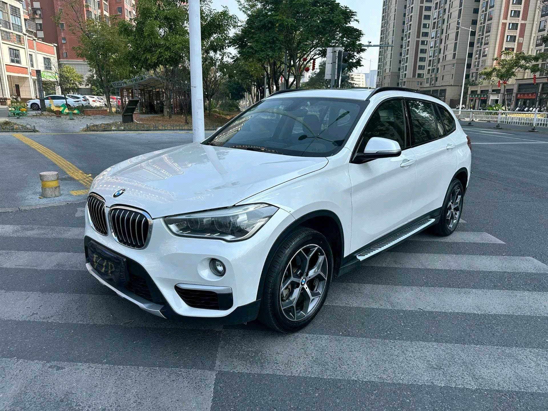 2018 2018 صورة سيارة