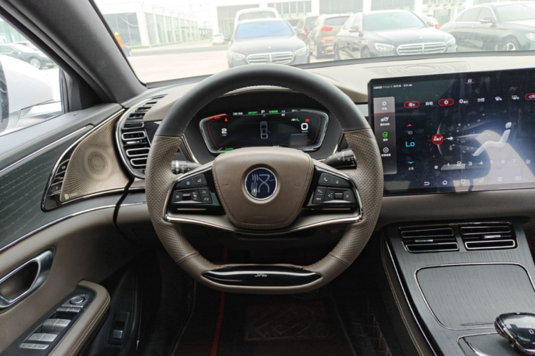 BYD Han 2020 car image #11