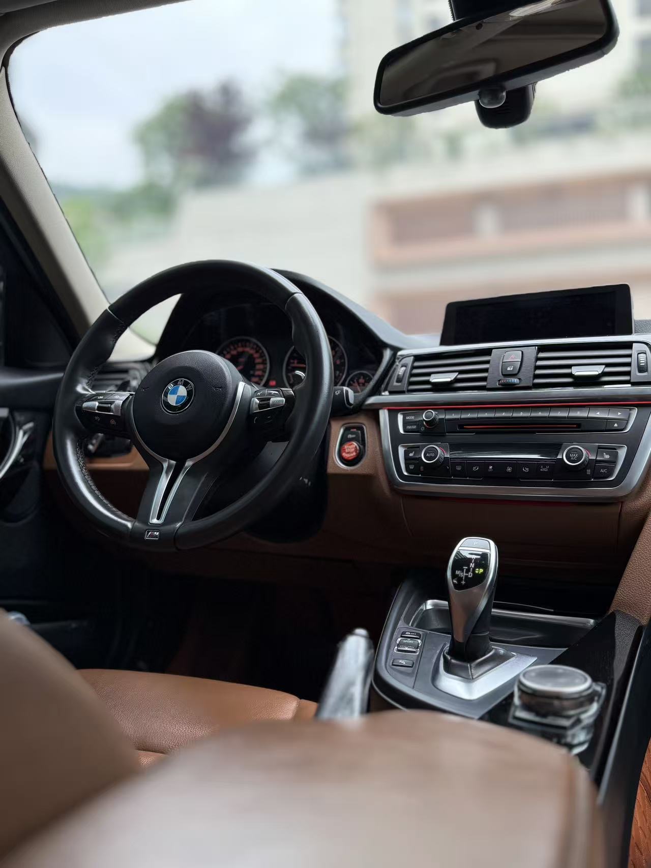 BMW 3 Series 2015 #4 BMW 3 Series 2015 car image #4