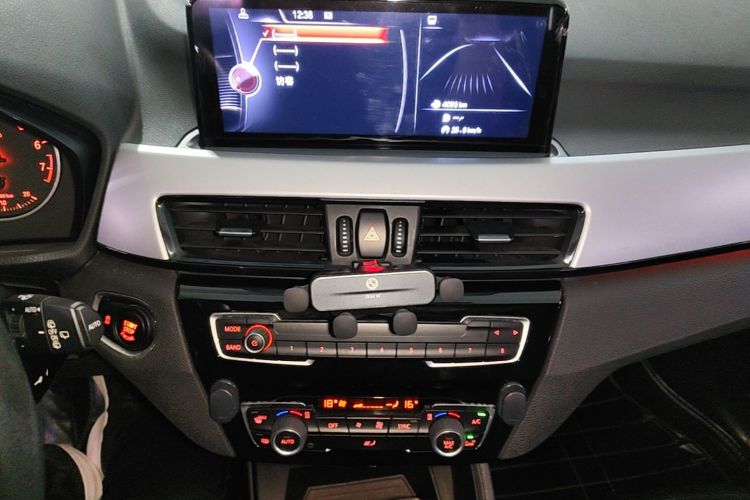 BMW X1 2017 #15 BMW X1 2017 imagen de coche #15