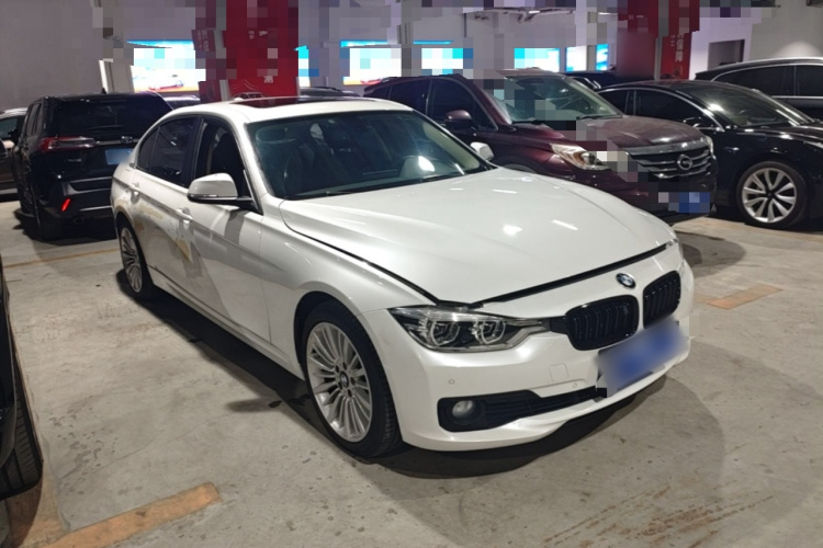 BMW 3 Series 2018 car image #4