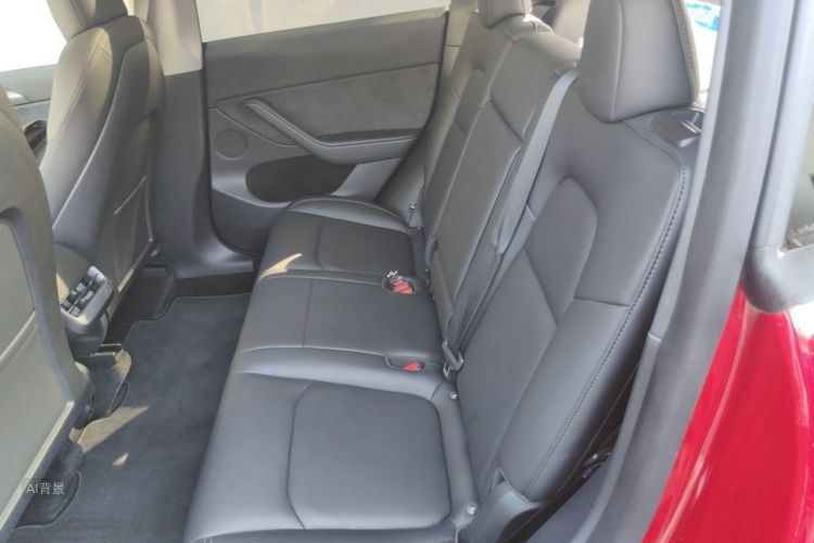 Tesla Model Y 2021 #19 Tesla Model Y 2021 car image #19