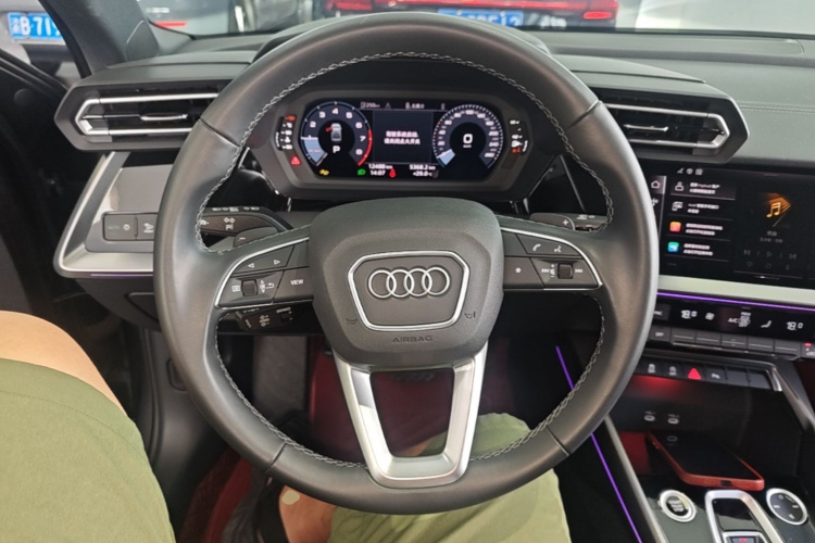 Audi A3 2025 car image #11