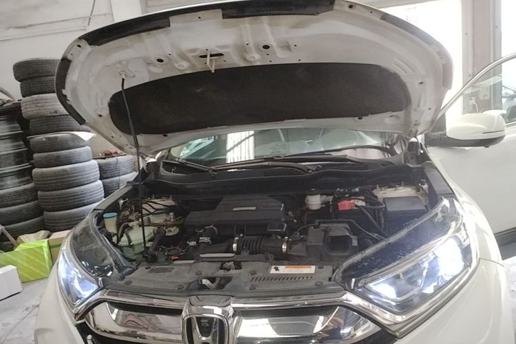 Honda CR-V 2018 immagine di auto #20
