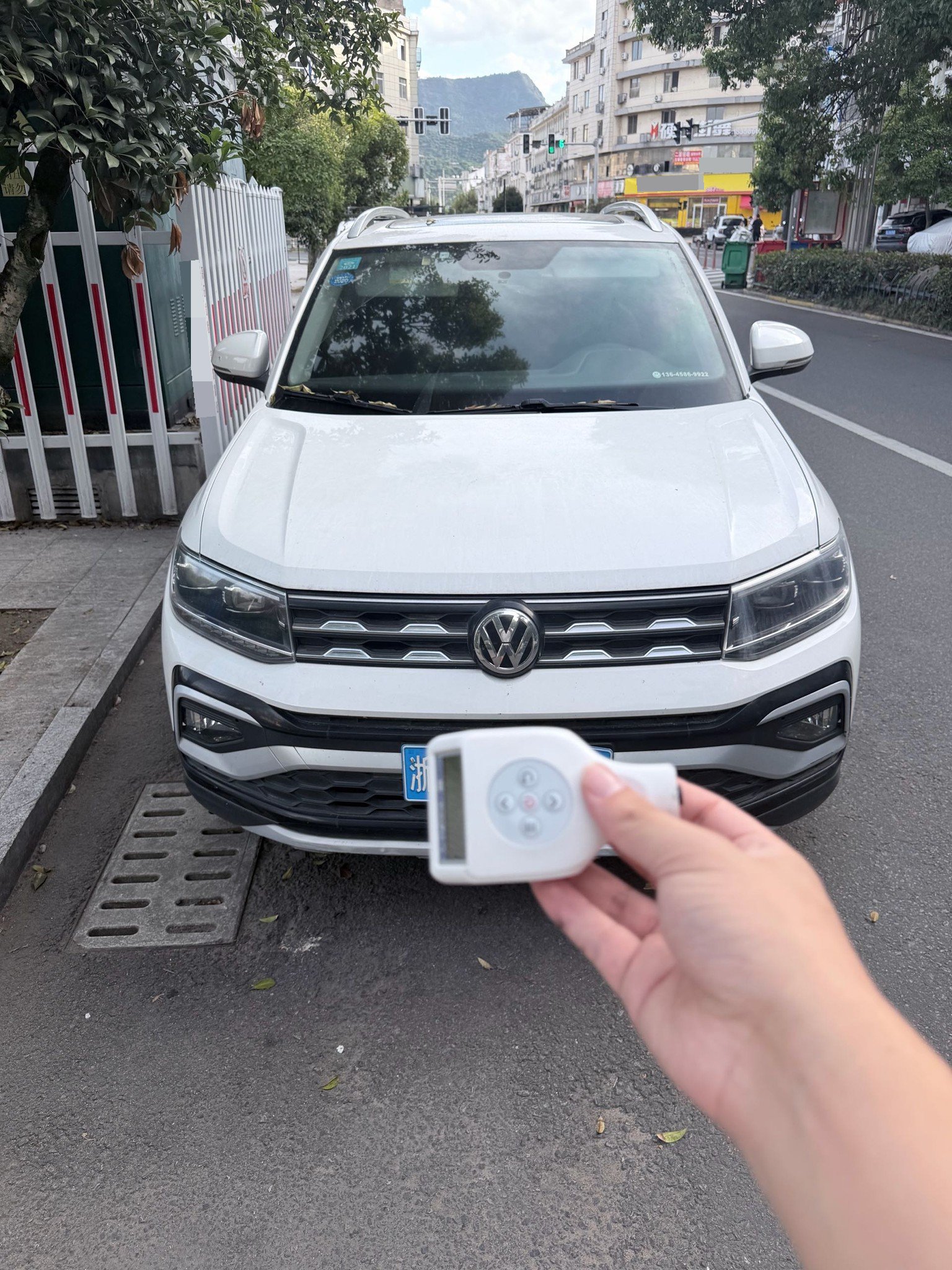 Volkswagen T-Cross 2019 car image #4