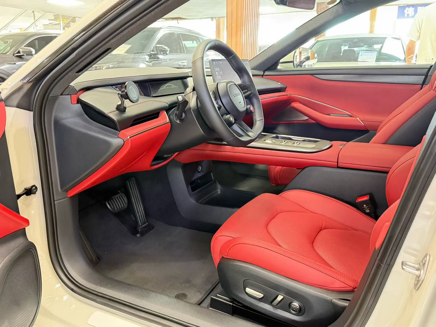 MI SU7 2025 car image #7