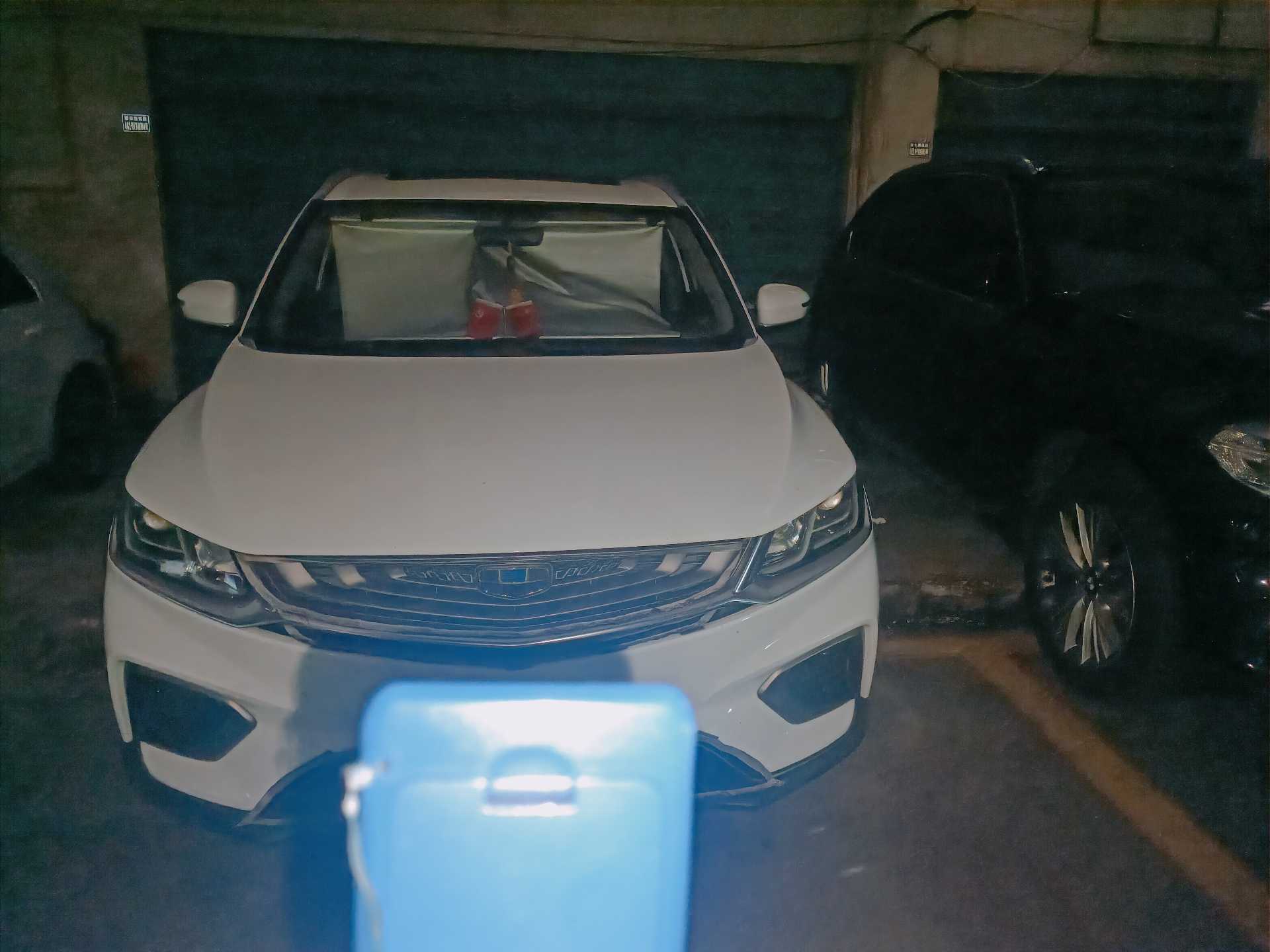 GEELY Coolray 2019 immagine di auto #2