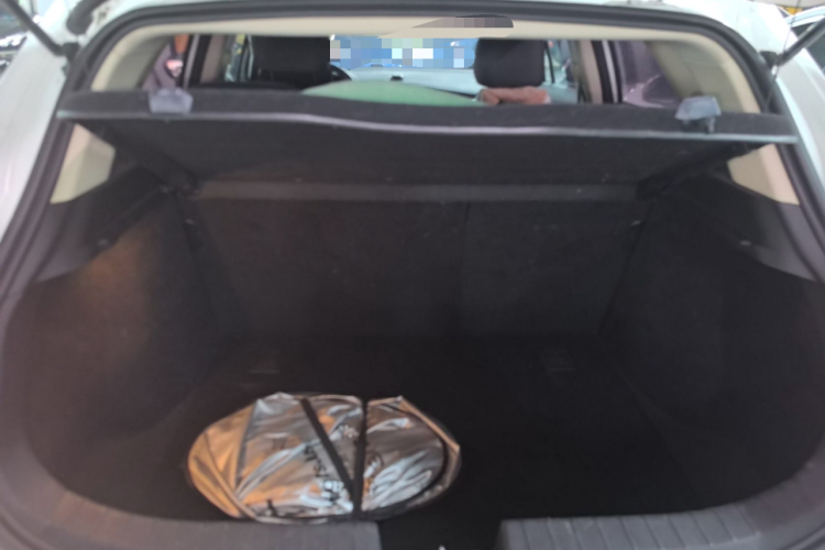 GEELY Emgrand GS 2016 immagine di auto #19
