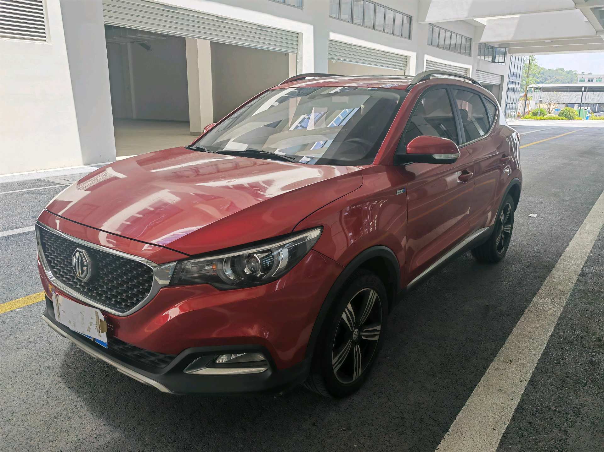 MG ZS 2017 car image 