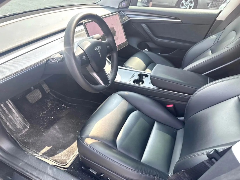 Tesla Model 3 2022 car image #9