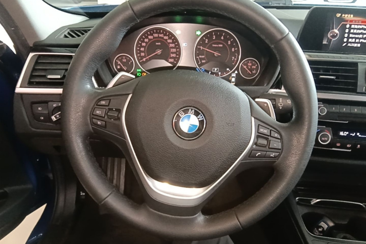 BMW 3 Series 2017 image de voiture #14