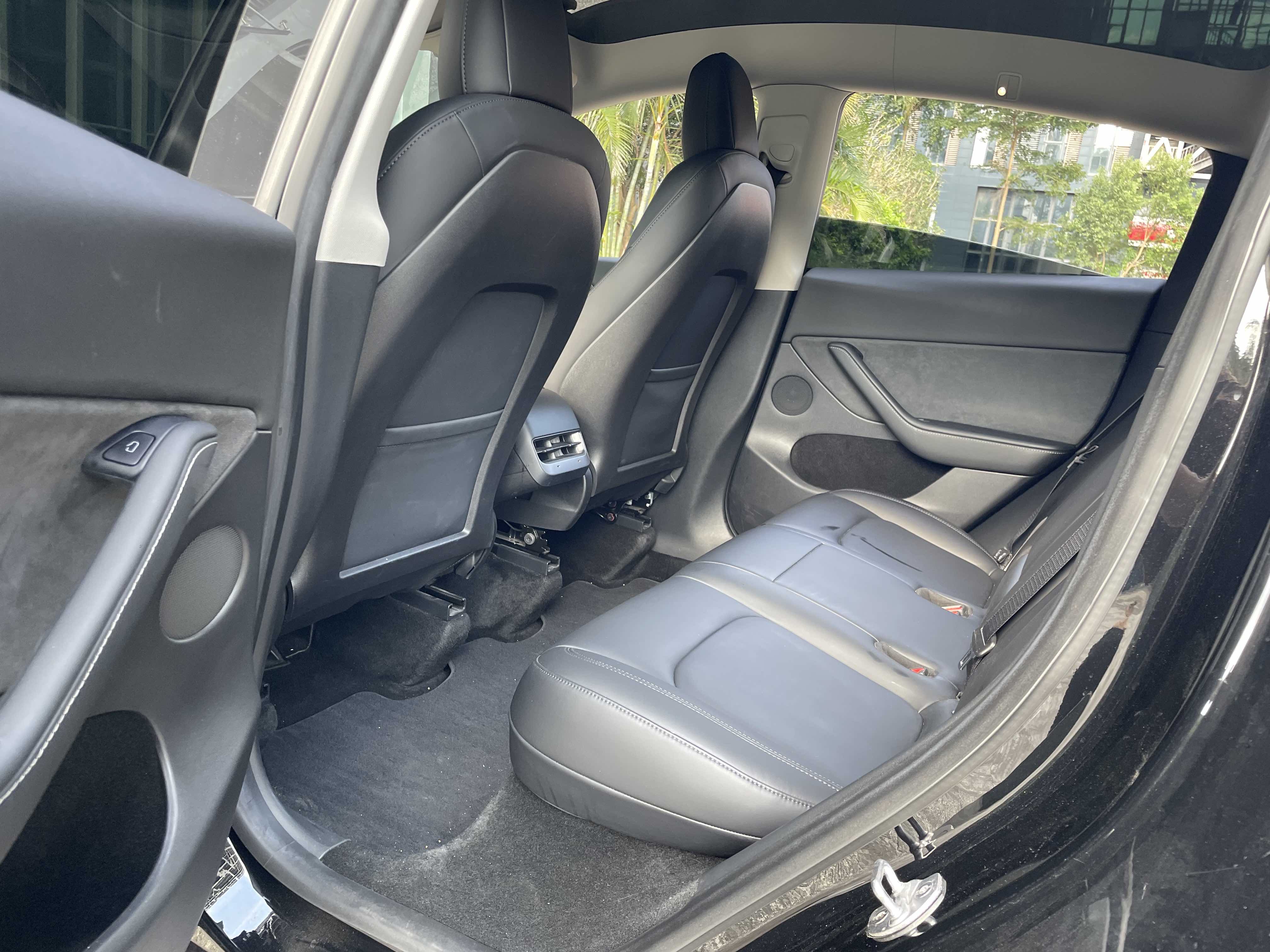 Tesla Model Y 2021 #10 Tesla Model Y 2021 car image #10