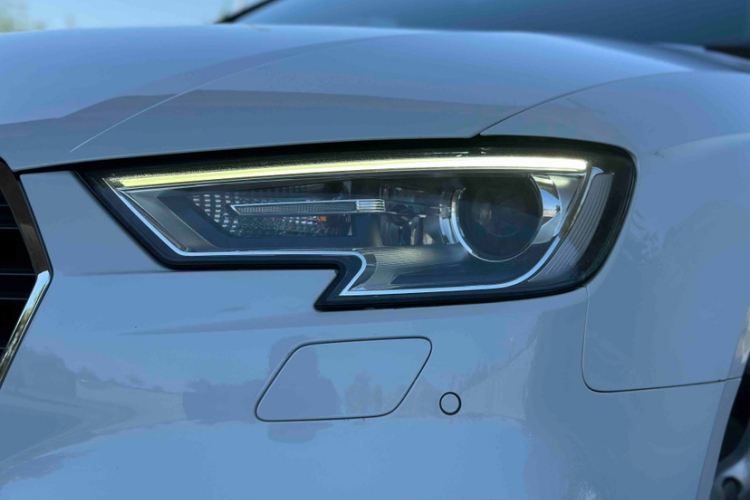 Audi A3 2018 image de voiture #8