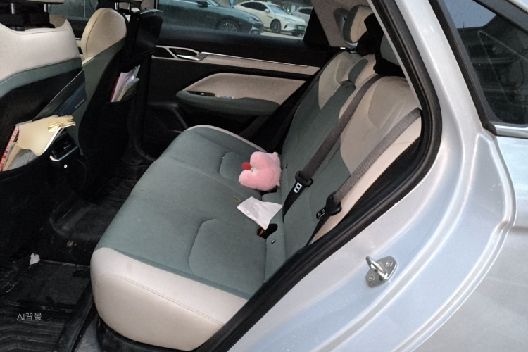 GEELY Emgrand L HiP 2022 car image #19