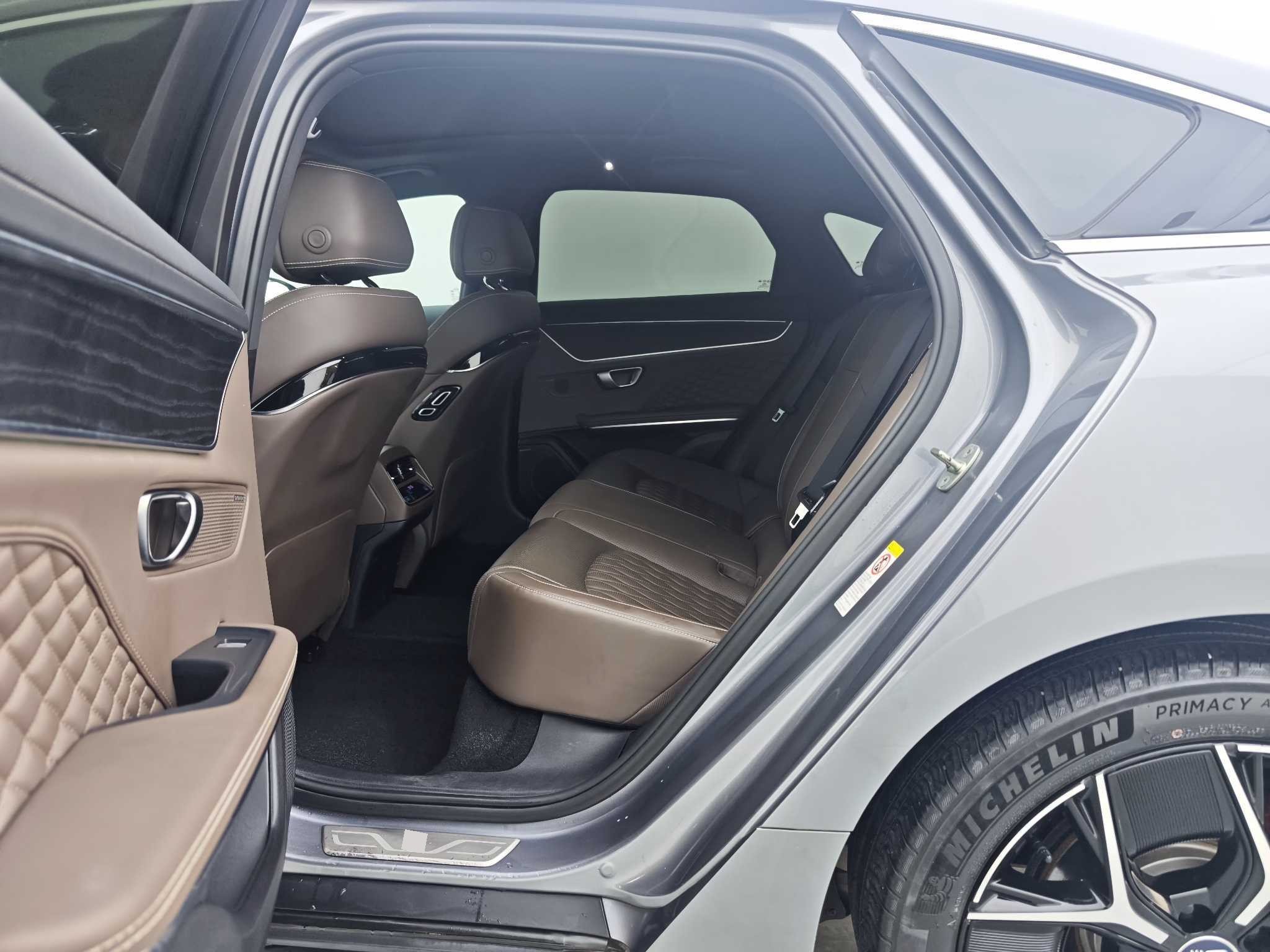 BYD Han 2024 #4 BYD Han 2024 immagine di auto #4