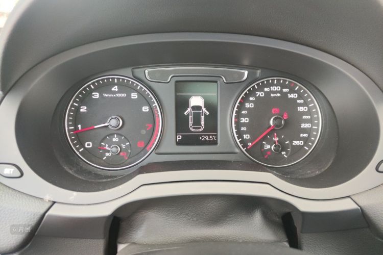 Audi Q3 2017 #13 Audi Q3 2017 immagine di auto #13