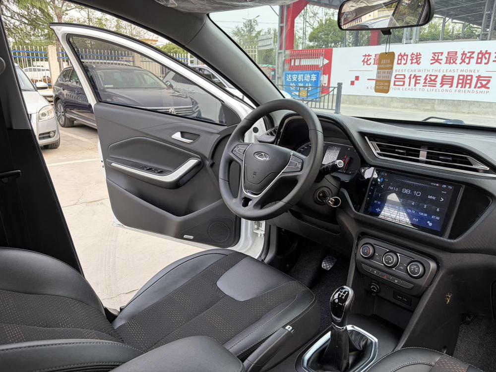 Chery Tiggo 3x 2018 #12 Chery Tiggo 3x 2018 car image #12