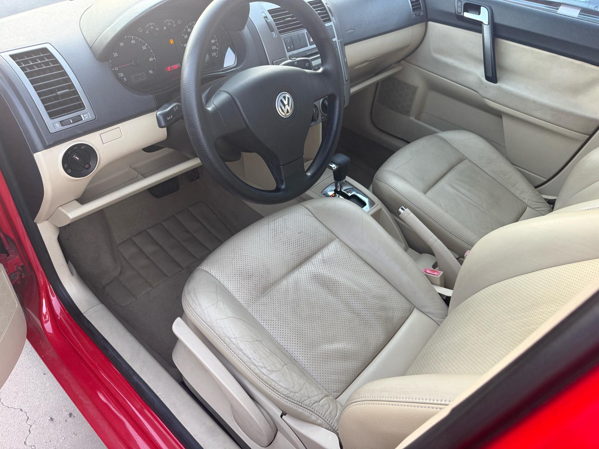 Volkswagen Polo 2009 #2 Volkswagen Polo 2009 изображение автомобиля #2