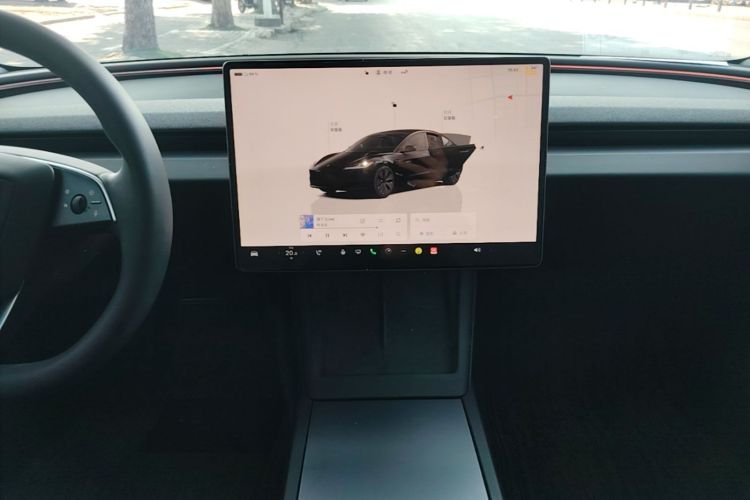 Tesla Model 3 2025 car image #13