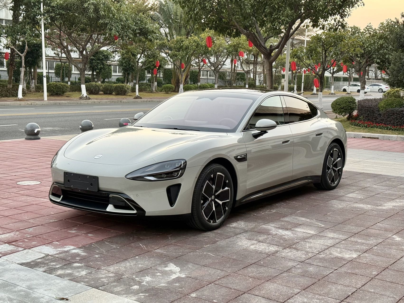 MI SU7 2025 MI SU7 2025 汽车图片