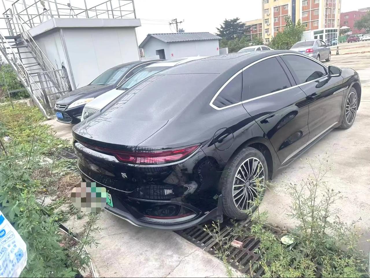 BYD Han 2024 car image #7