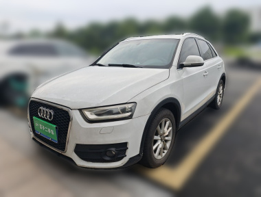 Audi Q3 2016 Audi Q3 2016 immagine di auto