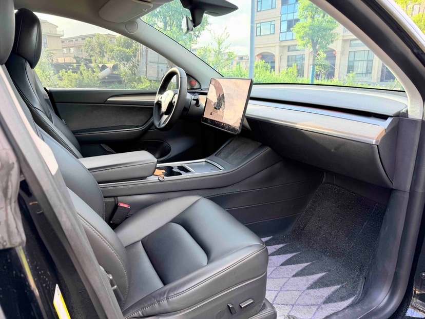 Tesla Model Y 2022 #9 Tesla Model Y 2022 immagine di auto #9
