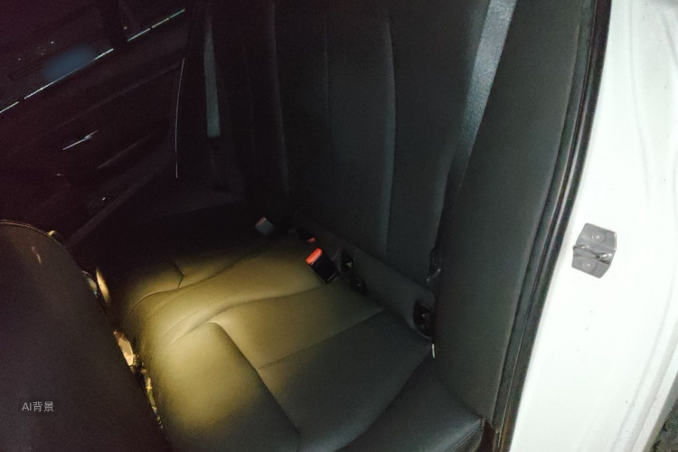 BMW 3 Series 2019 #19 BMW 3 Series 2019 car image #19
