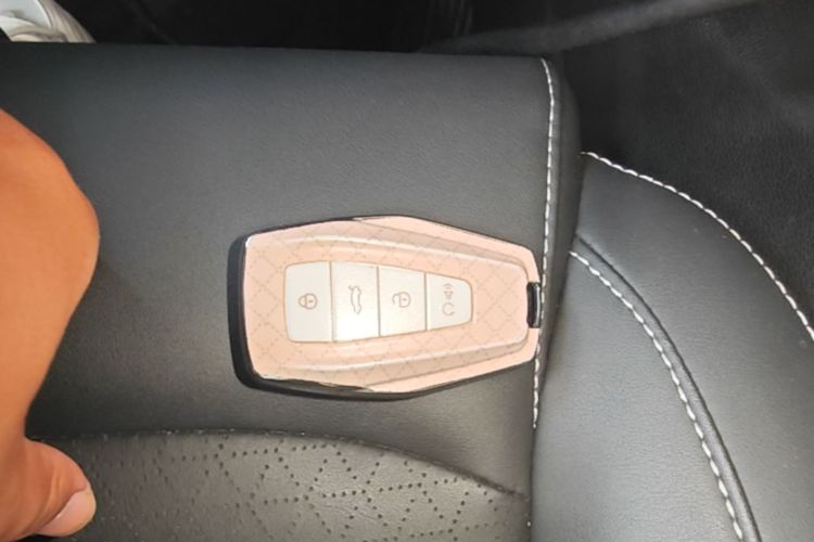 GEELY Emgrand 2021 #9 GEELY Emgrand 2021 car image #9