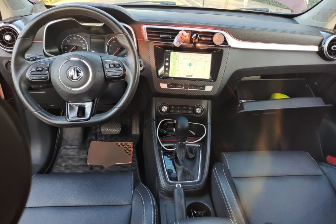 MG ZS 2018 car image #21