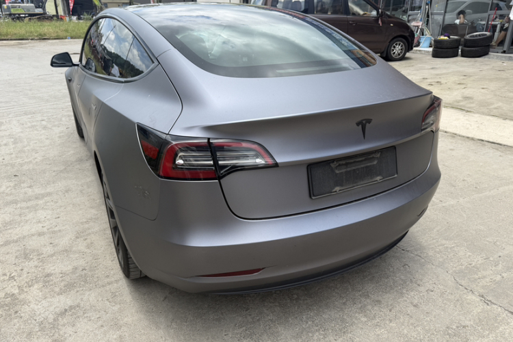 Tesla Model 3 2021 car image #5