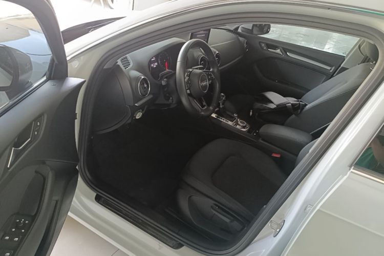 Audi A3 2020 car image #16