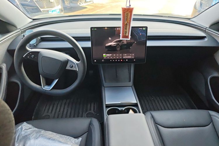 Tesla Model 3 2026 #7 Tesla Model 3 2026 immagine di auto #7