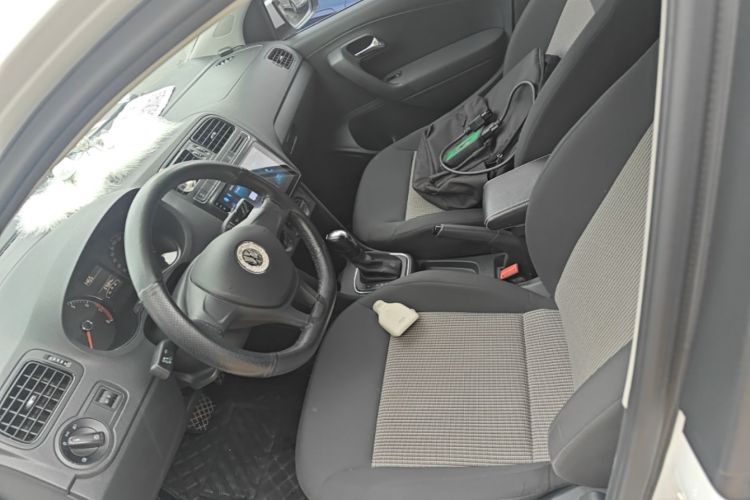Volkswagen Polo 2018 #15 Volkswagen Polo 2018 car image #15