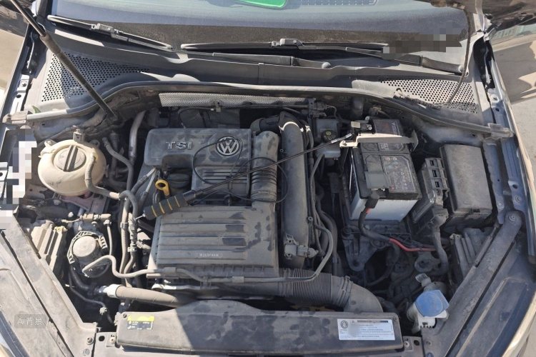 Volkswagen Golf 2020 car image #22