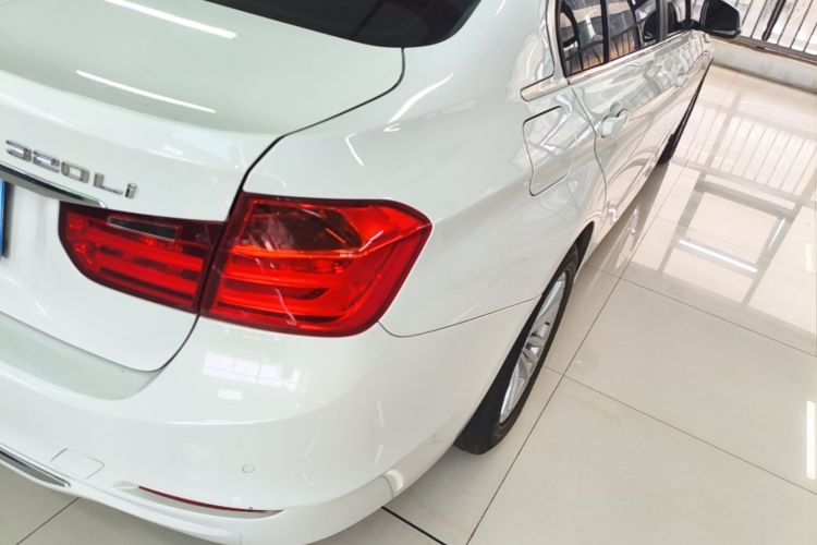 BMW 3 Series 2015 car image #8