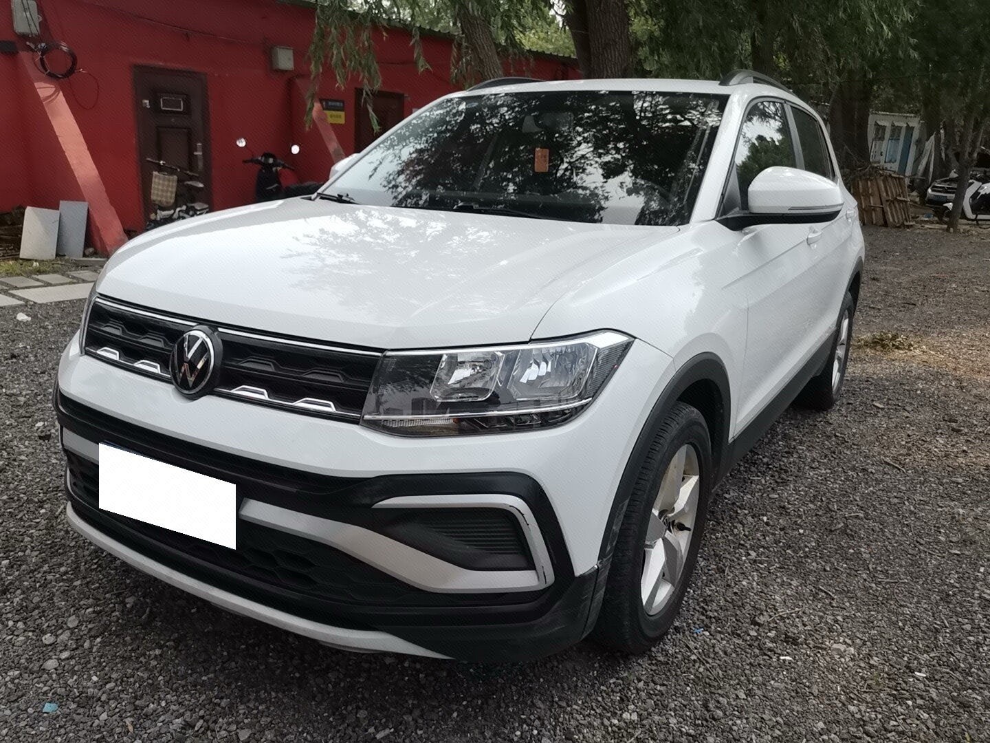 Volkswagen T-Cross 2023 car image 