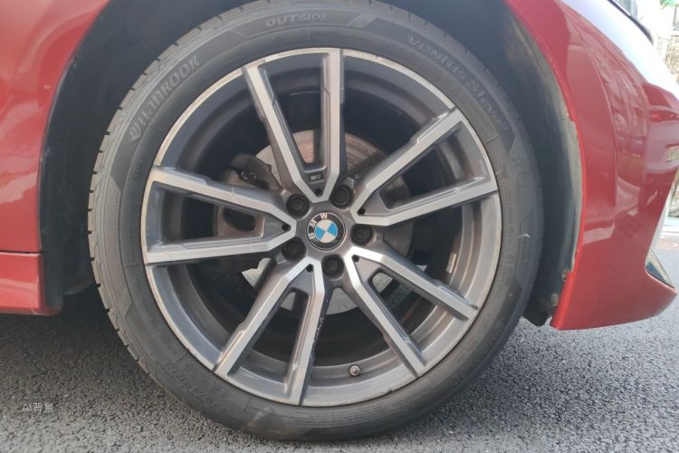 BMW 3 Series 2023 #9 BMW 3 Series 2023 car image #9